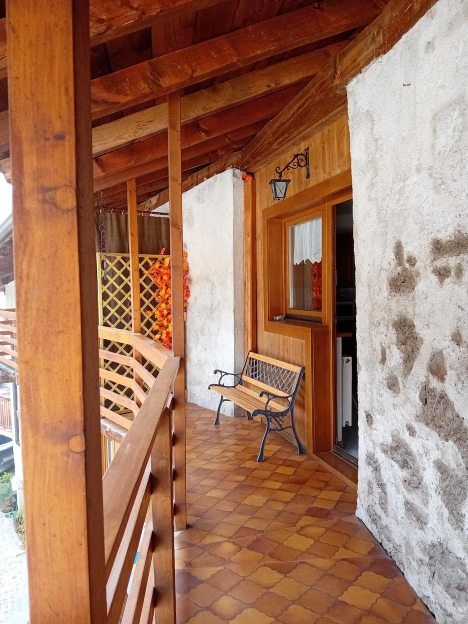 Alloggio La Falesia San Lorenzo Dorsino Exterior photo